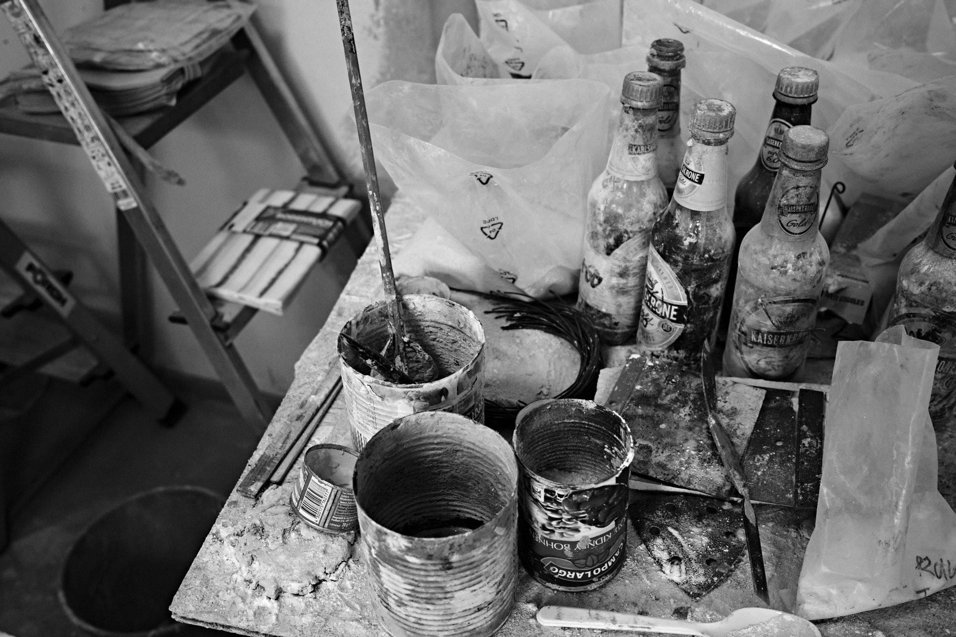 Blechb&uuml;chsen, Bierflaschen und T&uuml;ten - Foto: Thomas Steinberg